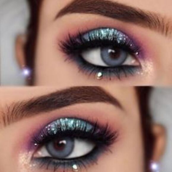 Mint Crystal Duo Chrome Liquid Eyeshadow By Tresluce - Picture 5 of 11